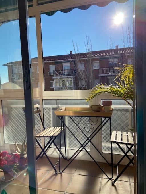 Апартаменты Apartamento Ciudad Lineal Reciente Reforma Мадрид Экстерьер фото